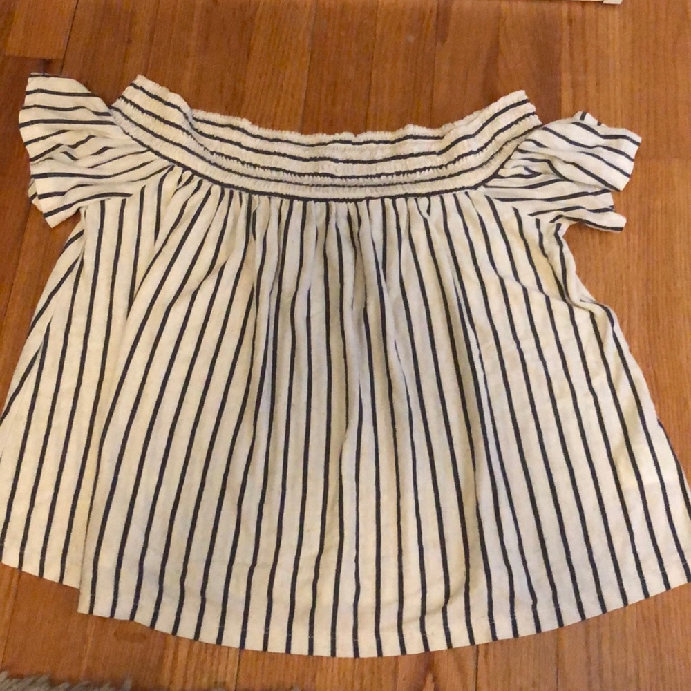 dress shirt